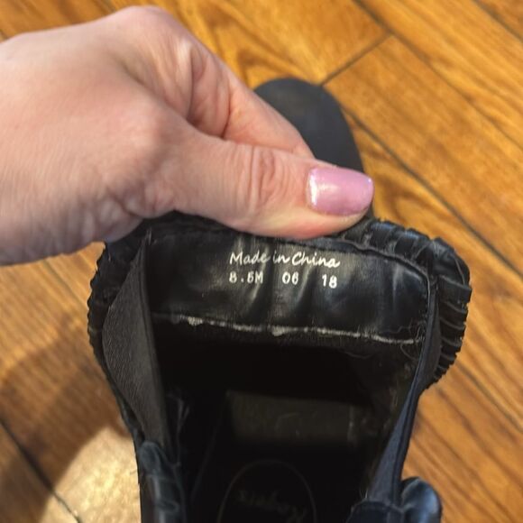 Jack Rogers Boots Womens 8.5 M Chelsea Heels Ankle Booties Black Leather Pull On - Picture 6 of 6